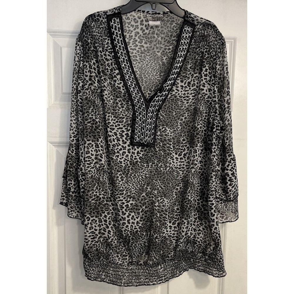 Evolution by JMS Womens Animal Print Top w Chain Sz 1X V Neck Sheer Flare Sleeve